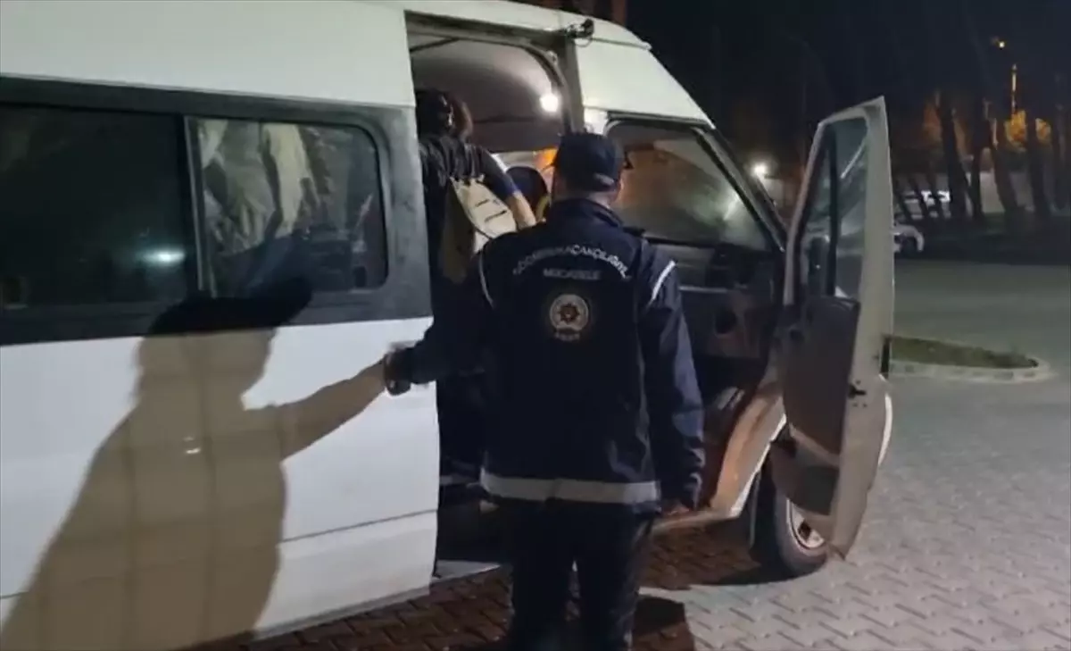 Çanakkale’de 38 Düzensiz Göçmen Yakalandı