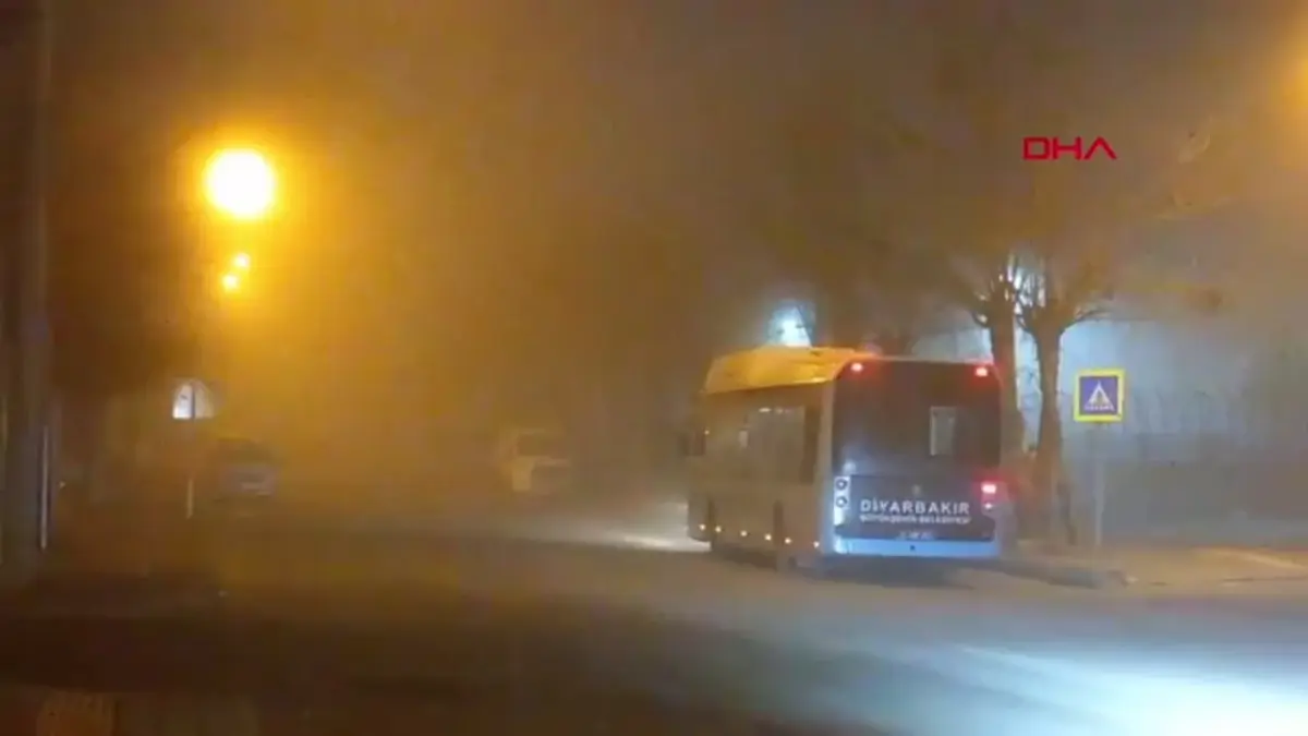Diyarbakır’da Etkili Sis Ulaşımı Olumsuz Etkiledi