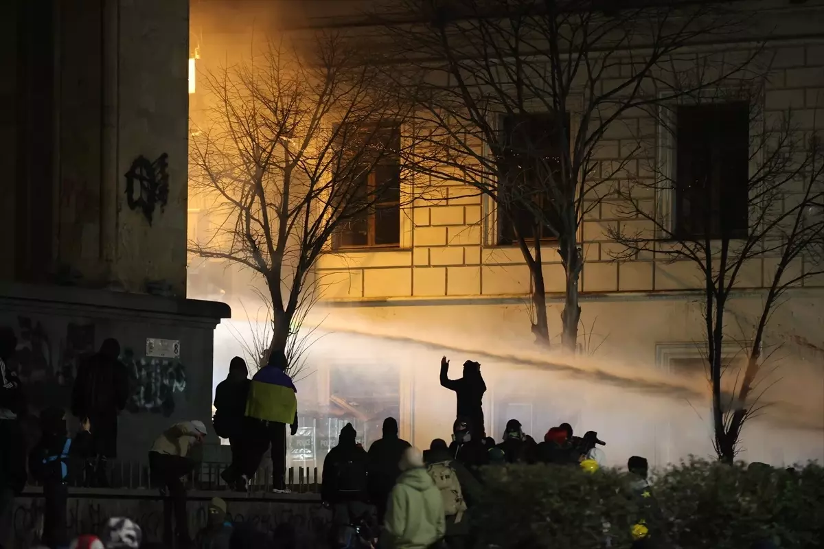 Gürcistan’da AB Müzakereleri Protesto Ediliyor