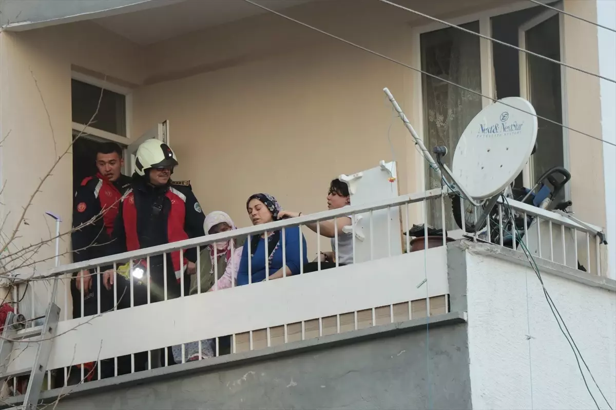 Kayseri’de Apartmanda Yangın