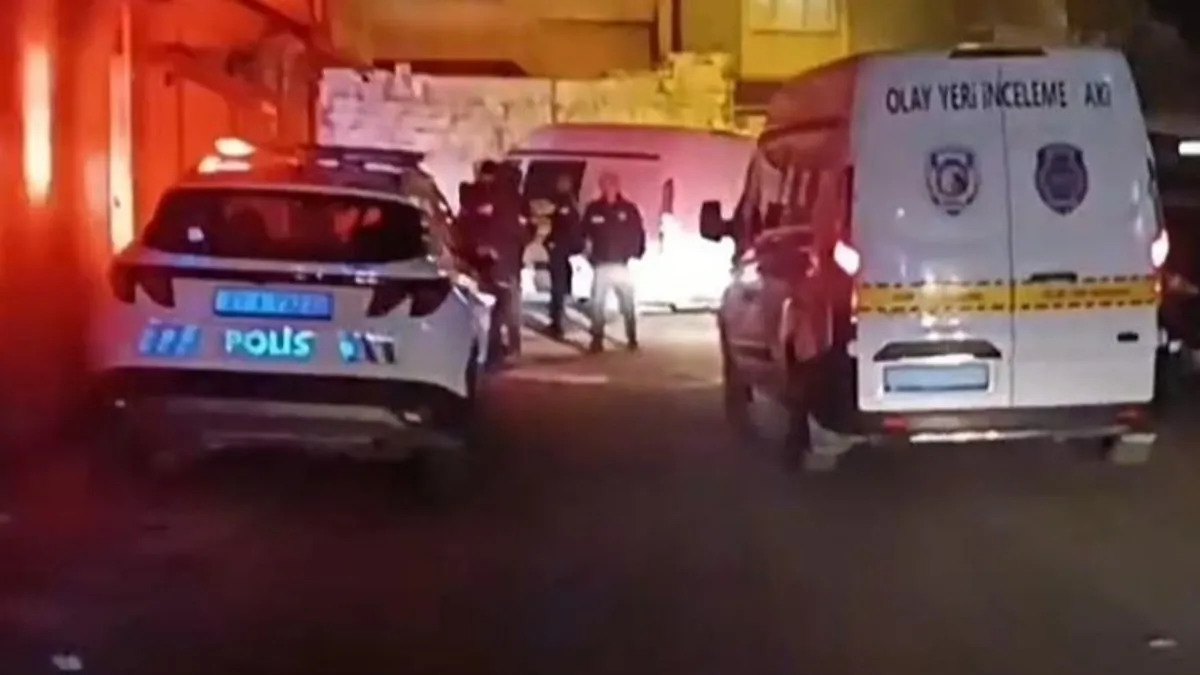 Gaziantep’te bıçaklı kavga! 17 yaşındaki genç hayatını kaybetti